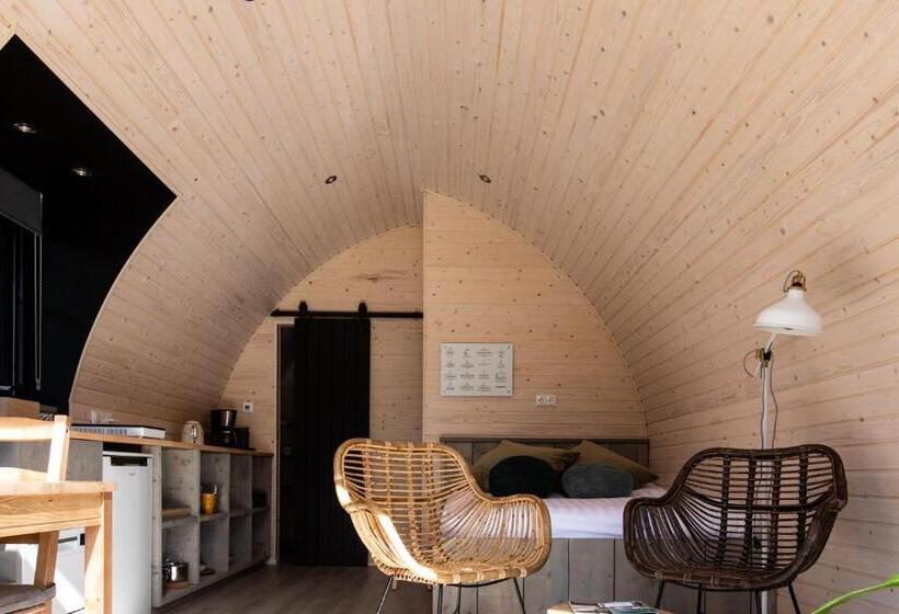 Pod Huisje Met Hottub