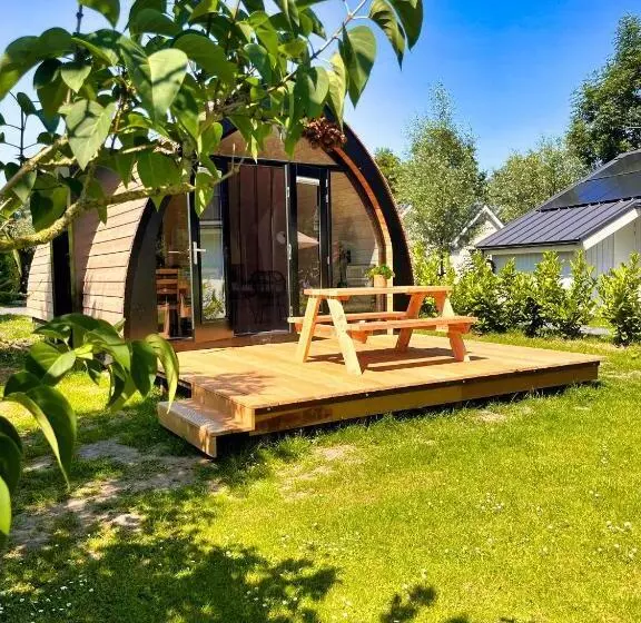 Pod Huisje Met Hottub