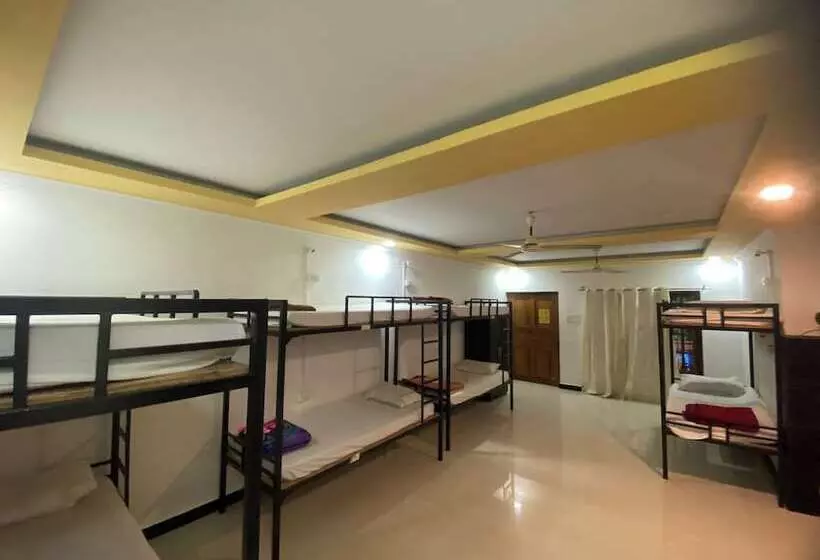 ユースホステル Jungle By Sturmfrei Palolem