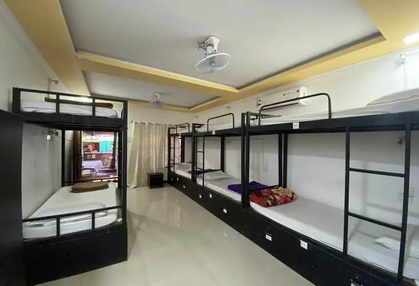 ユースホステル Jungle By Sturmfrei Palolem