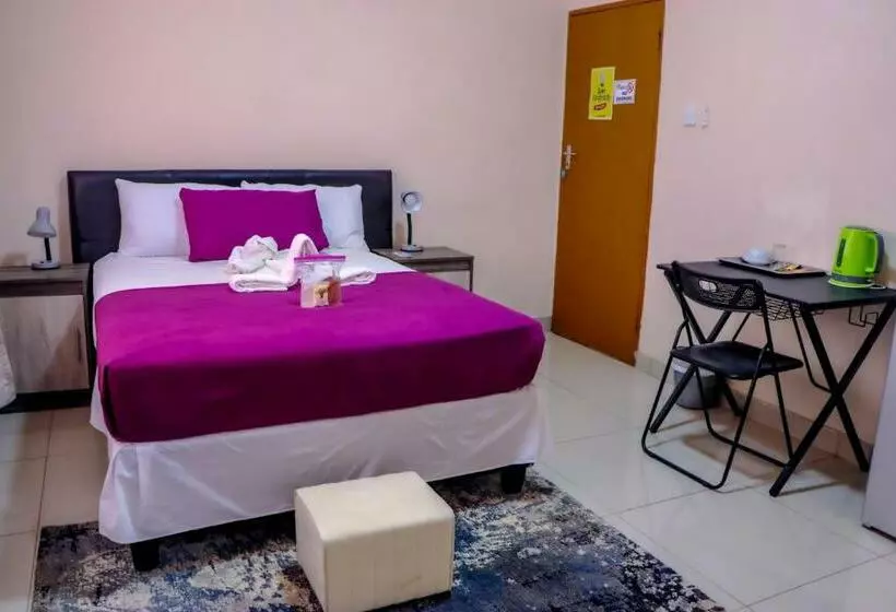 تختخواب و صبحانه Amariah Guesthouse   Kazungula