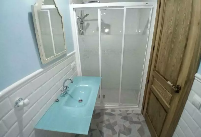 ホテル Hostal La Medina De Camponaraya