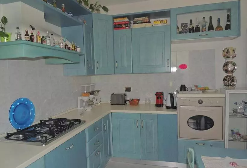 Lalu S B&b