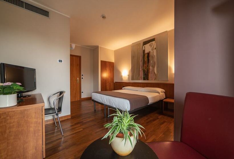 Querini Budget & Business Hotel Sandrigo