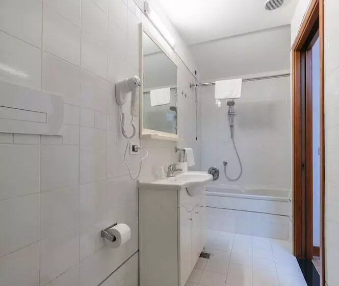 Querini Budget & Business Hotel Sandrigo