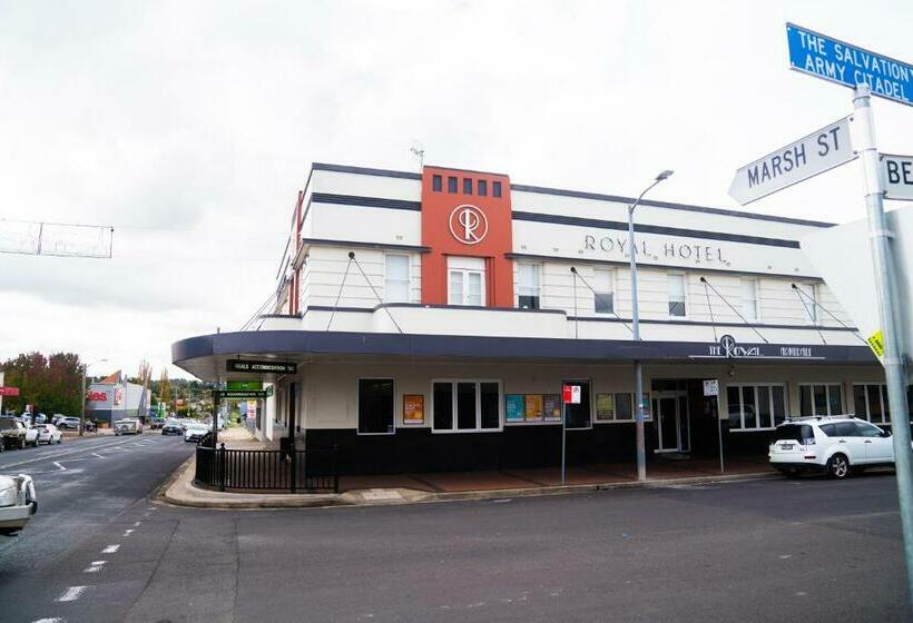 בית מלון כפרי The Royal  Armidale