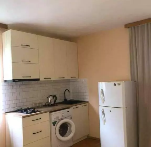 پانسیون Guesthouse Mukha