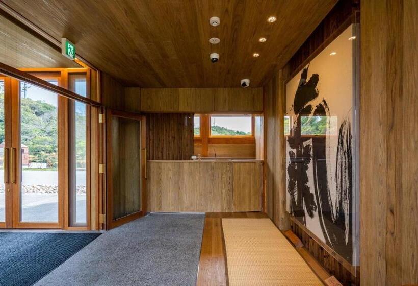 استراحتگاه 禅坊 靖寧 Zenbo Seinei