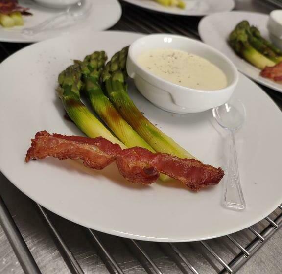 مبيت وإفطار L Hotentyka