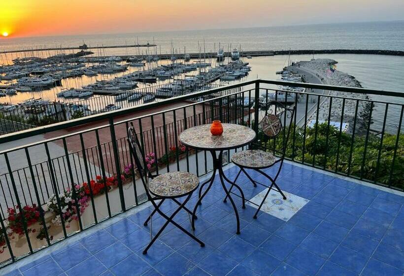 مبيت وإفطار Punta Lingua Relais   Room 2 Sunset Terrace
