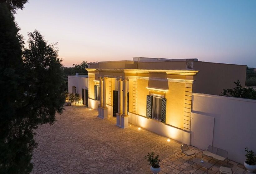 تختخواب و صبحانه Villa Sardella