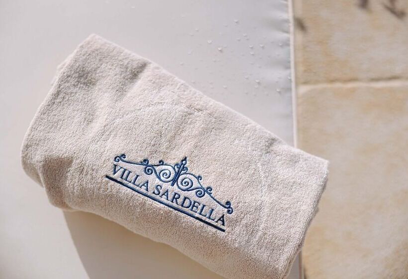 تختخواب و صبحانه Villa Sardella