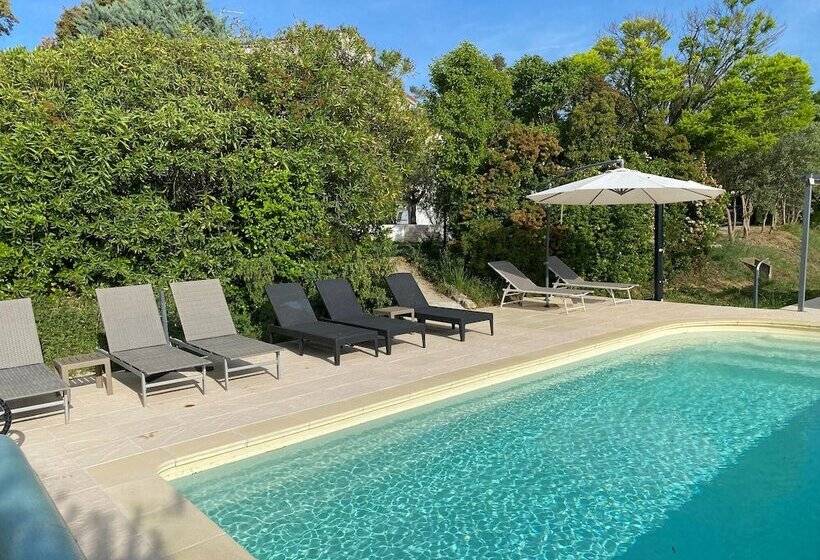 بنسيون Le Domaine Des Petits Princes