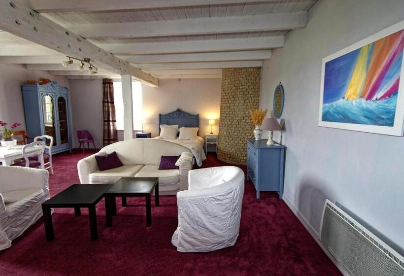 بنسيون Le Moulin Du Couffon