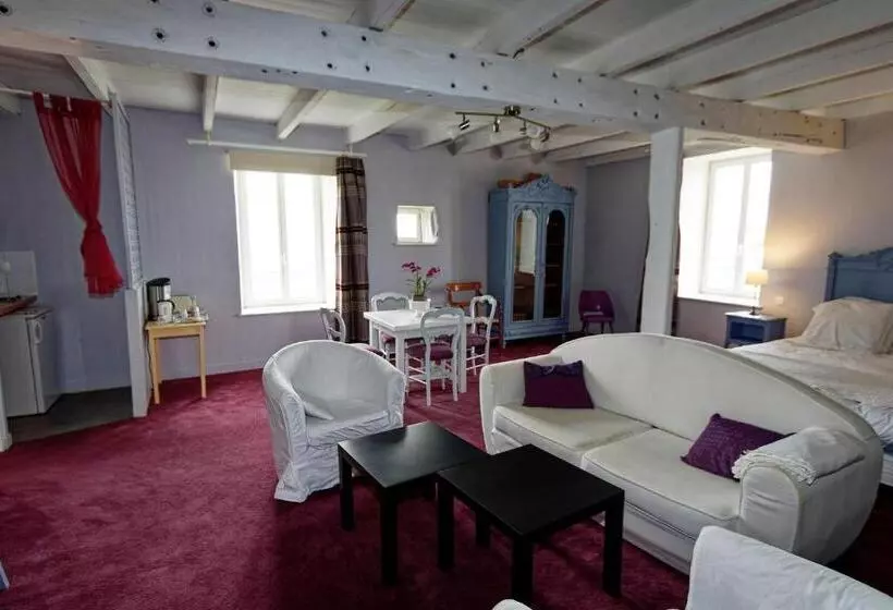 Majatalo Le Moulin Du Couffon