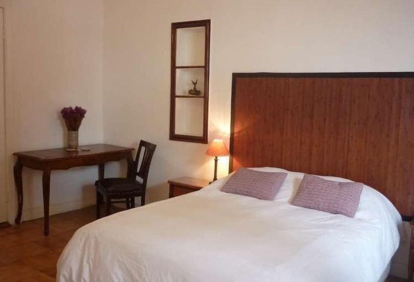 مسافرخانه Artilleria 199