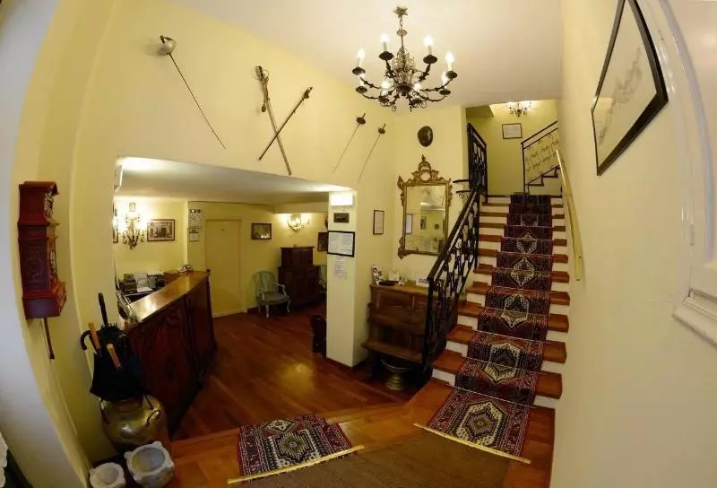 Отель Albergo Nazionale