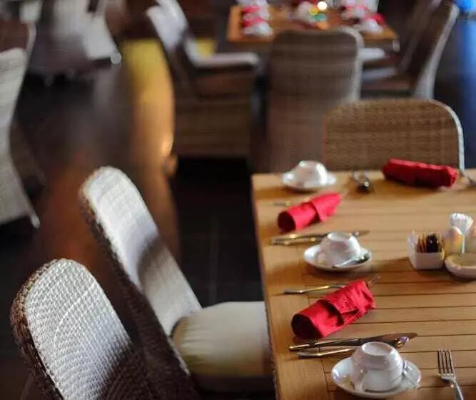 ホテル Amaroossa Suite Bali