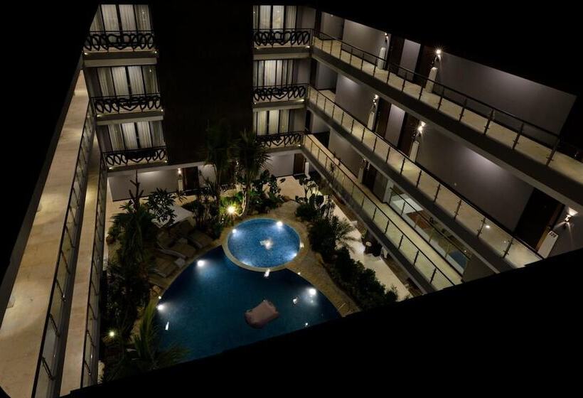 Отель Amaroossa Suite Bali