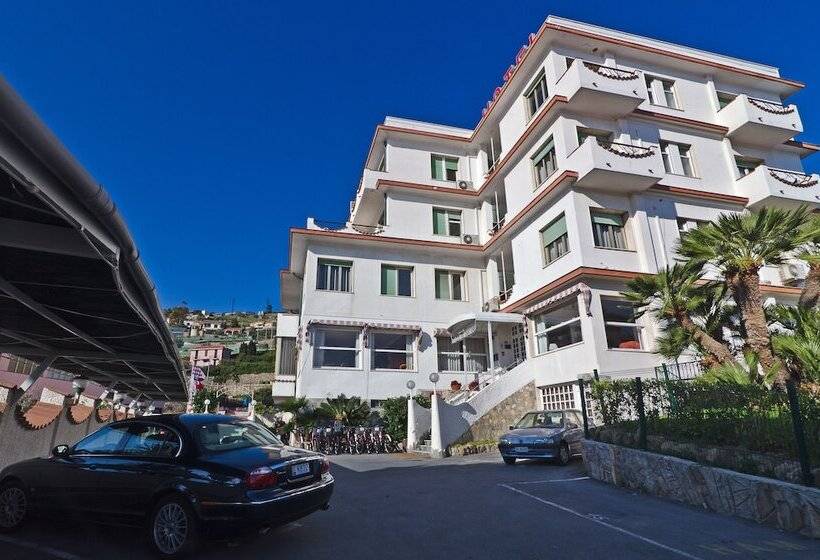 فندق Ariston Montecarlo