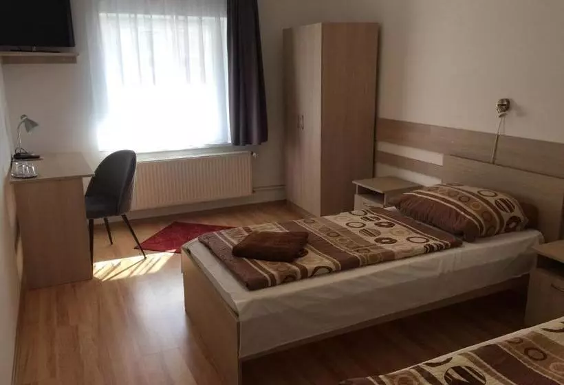 酒店 Gerendas Panzió