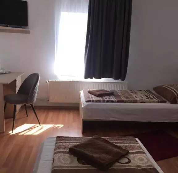 酒店 Gerendas Panzió