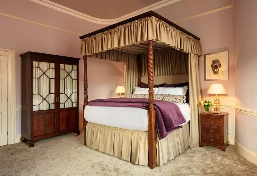 酒店 Luttrellstown Castle Resort