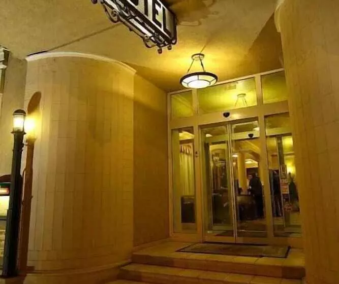 Отель Oreg Miskolcz