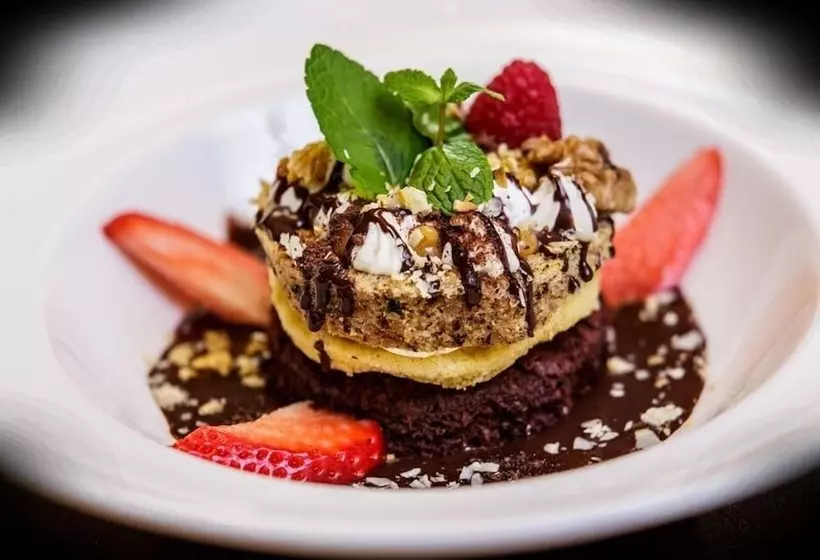 Отель Oreg Miskolcz