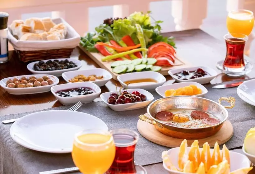 Kuluhana Hotel & Villas Kalkan