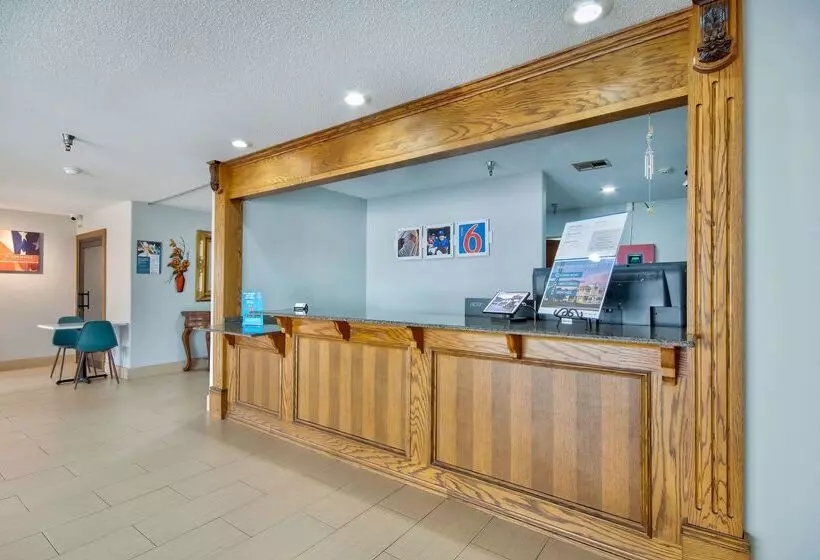 Motel 6 Abbeville  La