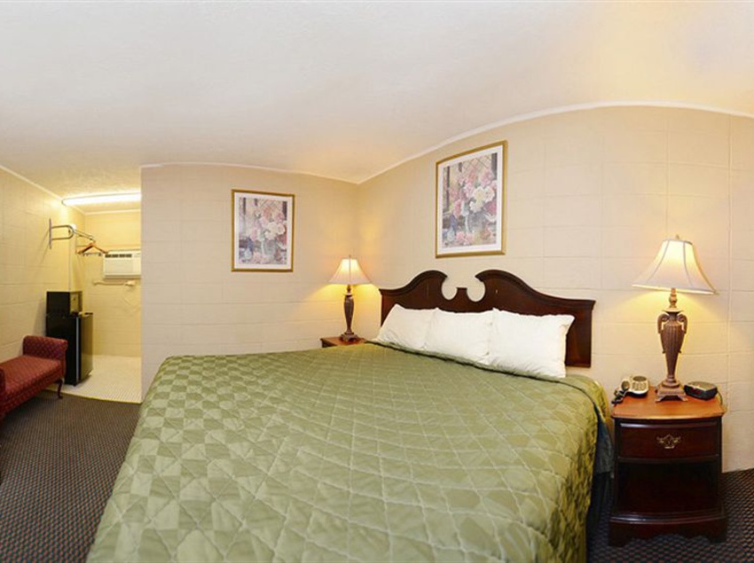 فندق على الطريق Best Budget Inn Springfield