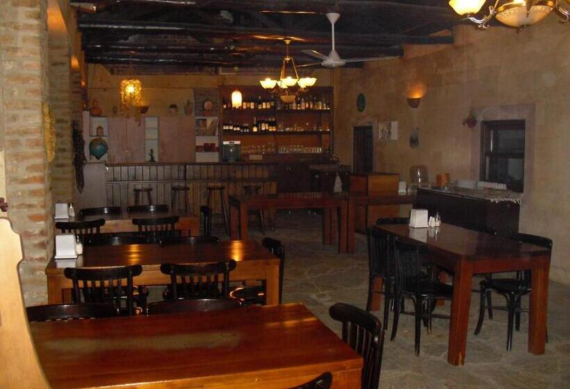 Пансион Akropolis Guest House