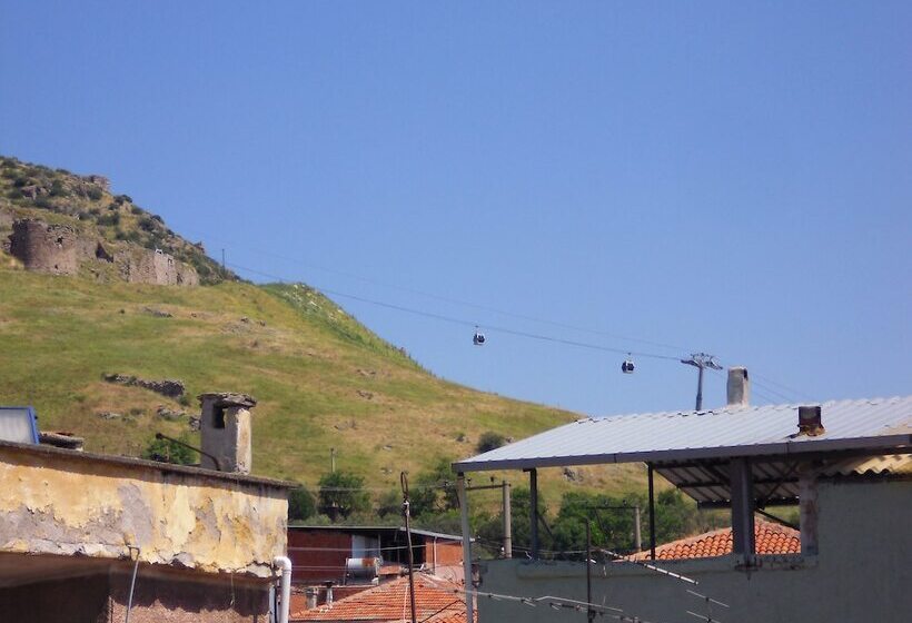 Пансион Akropolis Guest House