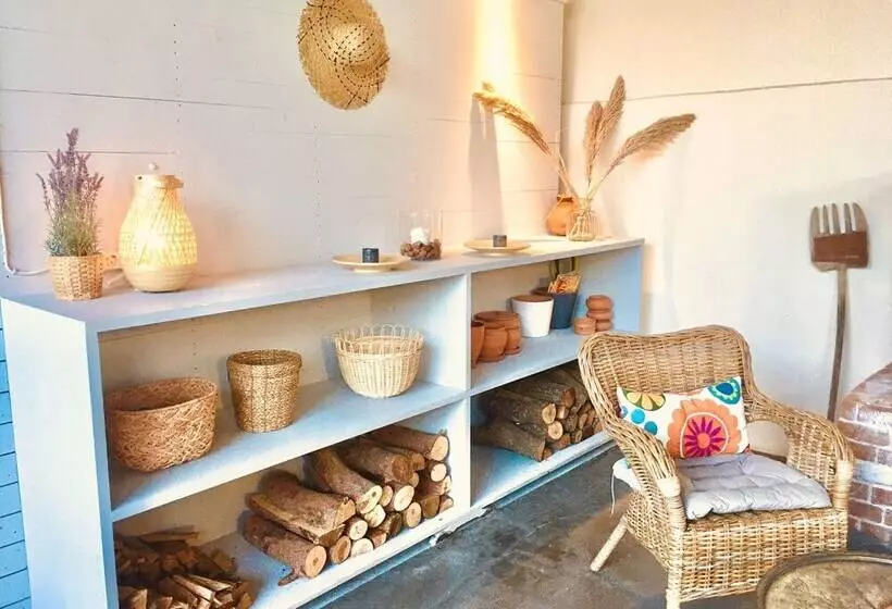 ペンション Akropolis Guest House