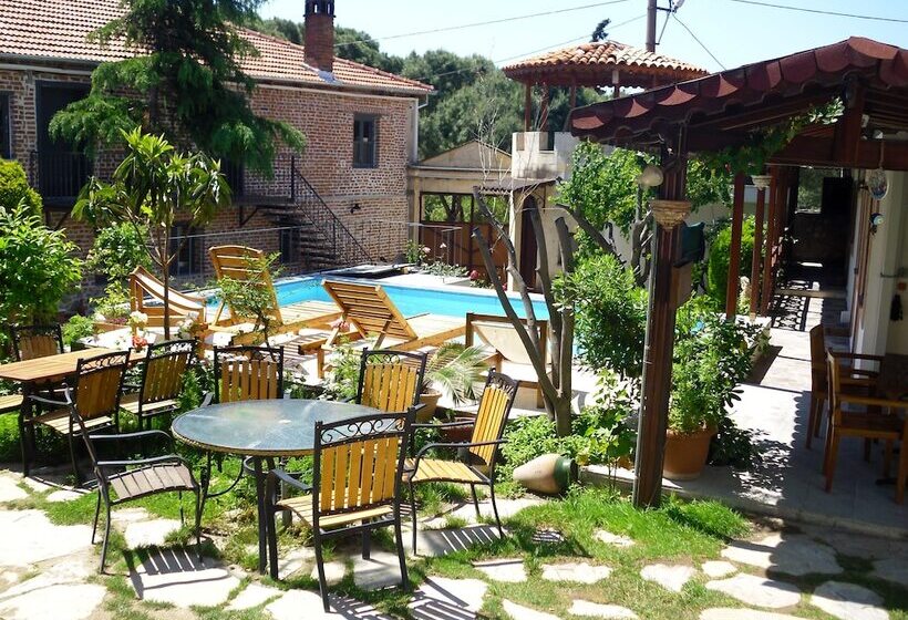 Пансион Akropolis Guest House