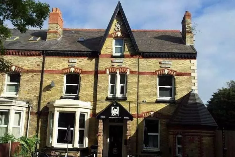 Stanley Park Hotel