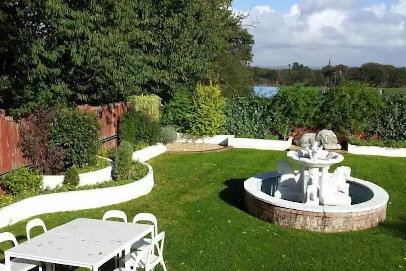 Stanley Park Hotel