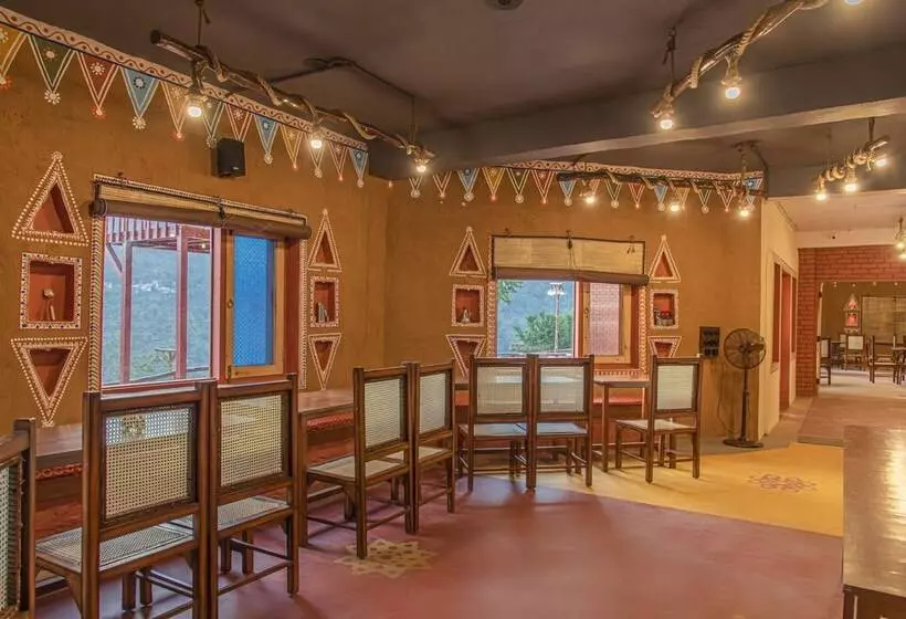 Hotelli A Kasauli Ggaon By Echor