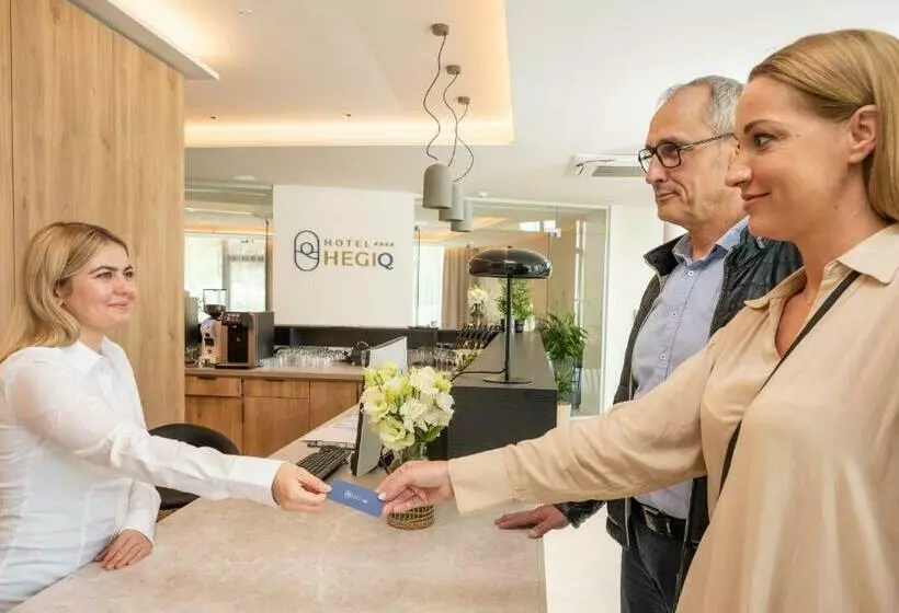 Hotelli Hegiq   Adults Only