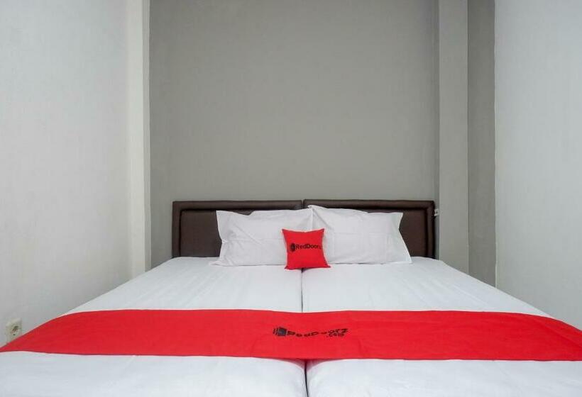 בית מלון כפרי Koolkost Syariah Near Universitas Pgri Semarang   Minimun Stay 6 Nights