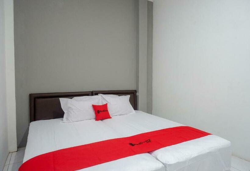 בית מלון כפרי Koolkost Syariah Near Universitas Pgri Semarang   Minimun Stay 6 Nights