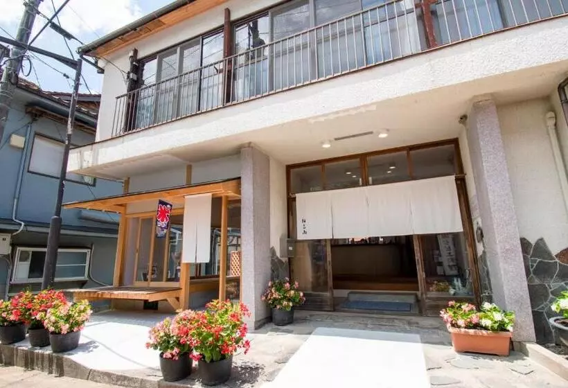 Majatalo Guesthouse Neruyama