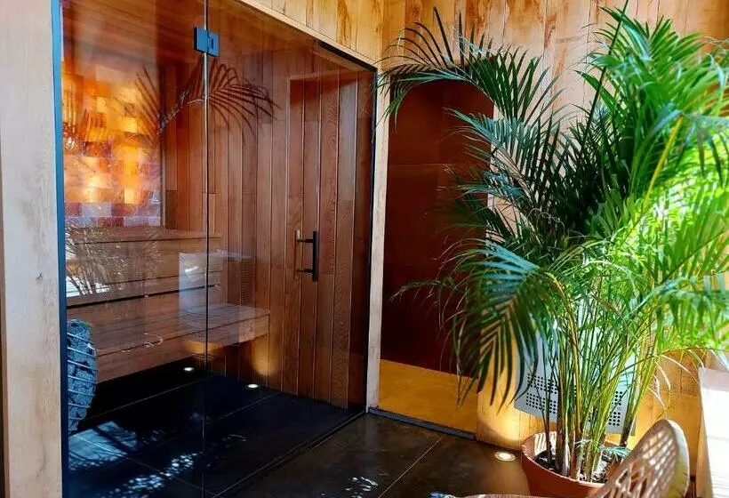 ペンション Les Suites De Petit Bomal