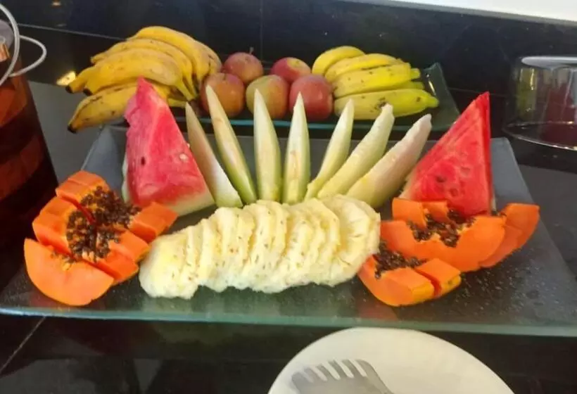 ホテル Du Valle   Salinas   Mg