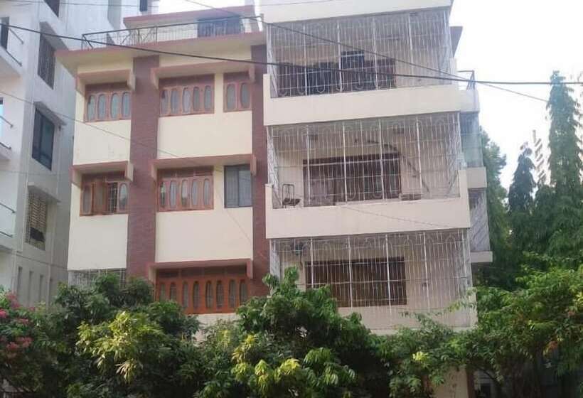 هتل Taz Garden House