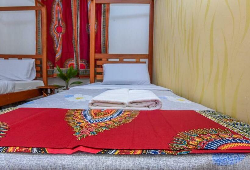هاستل Enkayz Mombasa