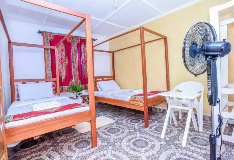 هاستل Enkayz Mombasa