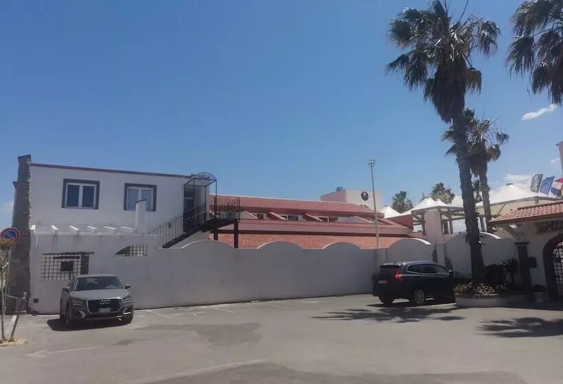 Aamiaismajoitus (B&B) Resort Atlantis