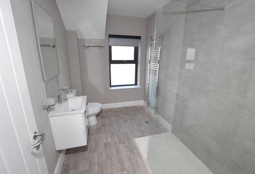 Homestead Hillsborough Guest Rooms